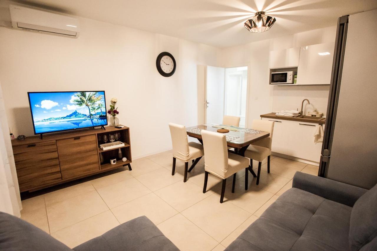 Apartment Little Violet - Balcony & Free Parking Zadar Exterior foto